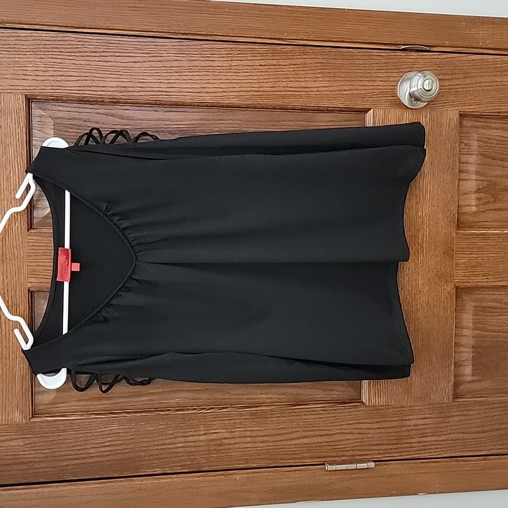 Black V neck criss-cross should shirt